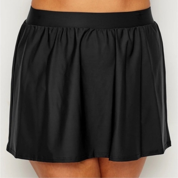 NWOT Miraclesuit Black Swim Skirt Size 10 - Picture 2 of 4